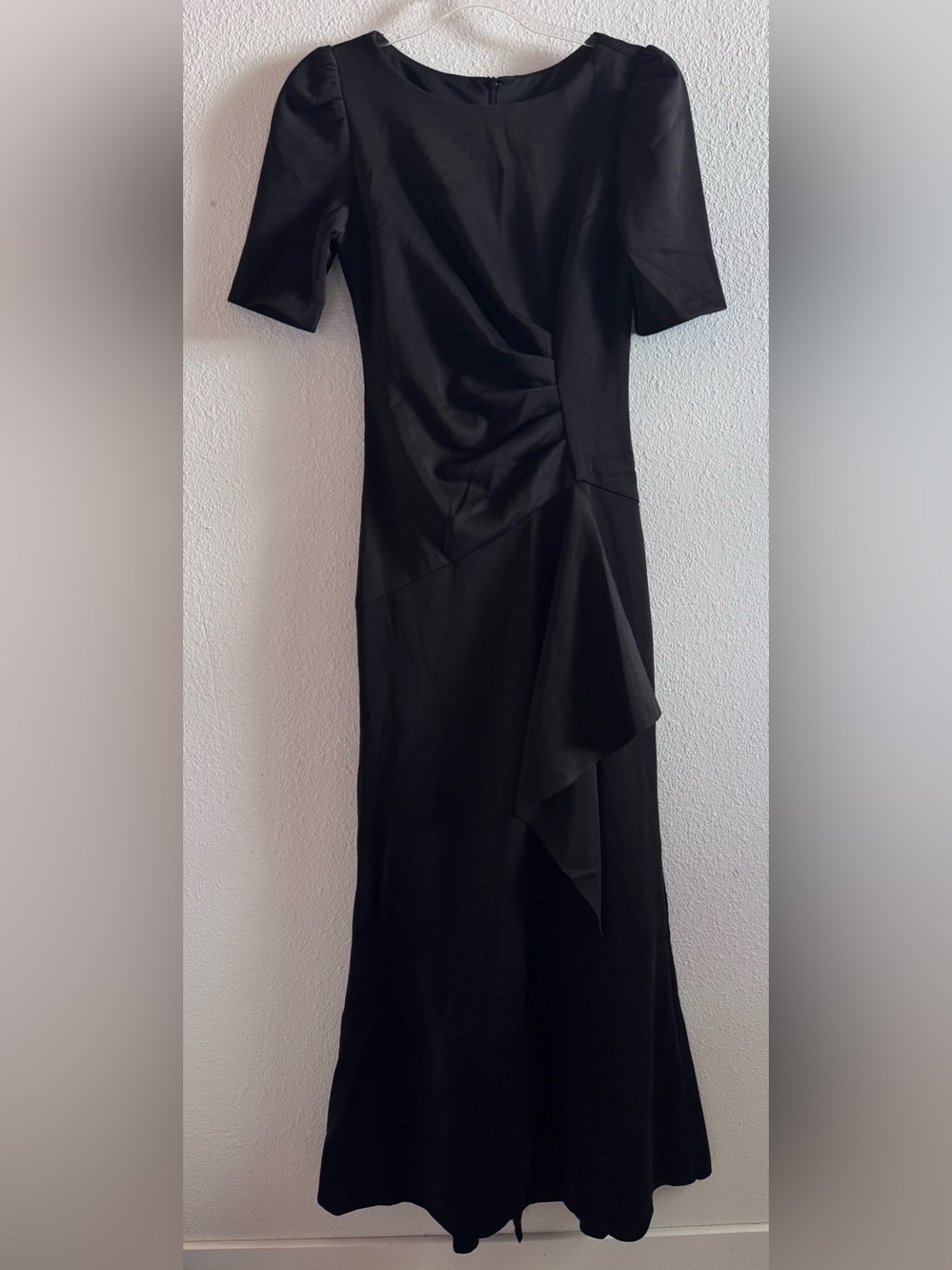 Xscape Ruffle Puff Sleeve Gown Elegant Black with Draped Detail Sz: 4 - Picture 3 of 9